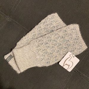 Shupaca 100% Alpaca Gray Teal Fingerless Gloves